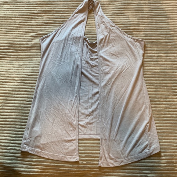 Gymshark open back top - Picture 2 of 2
